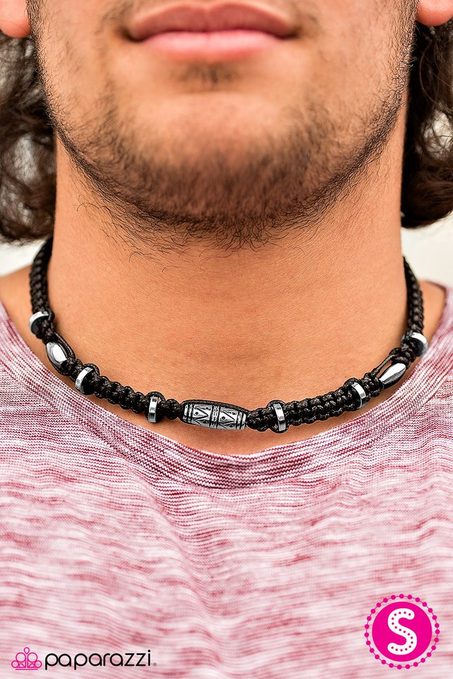 Paparazzi Necklace ~ Island Surf - Black