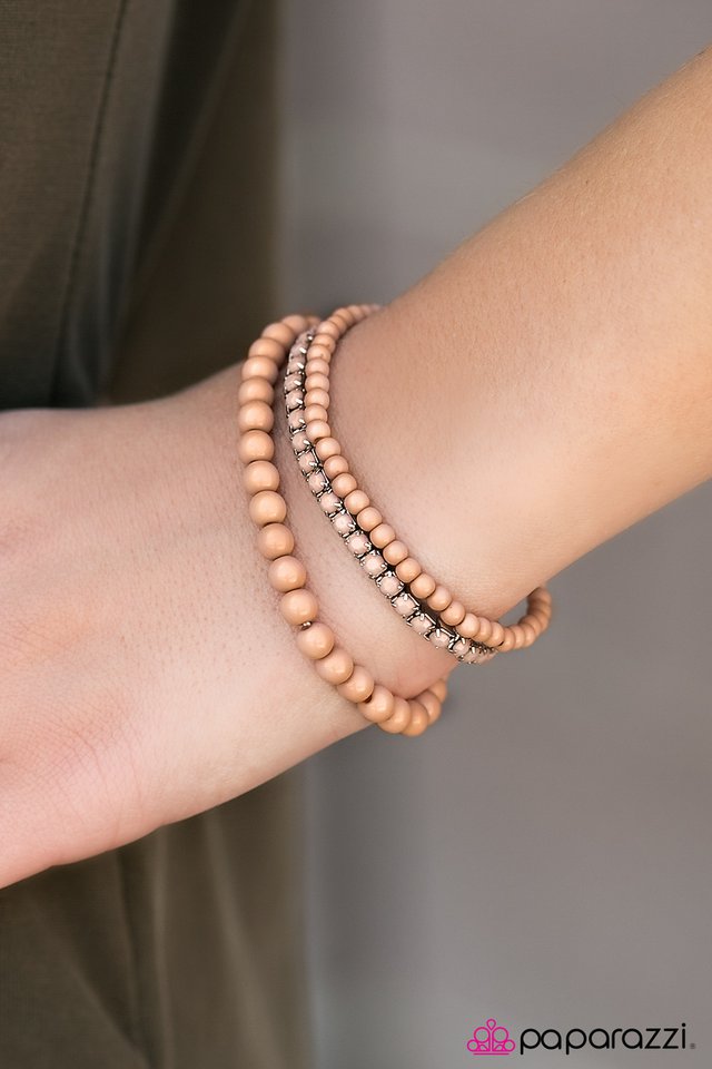 Paparazzi Bracelet ~ Pretty and Prim - Brown