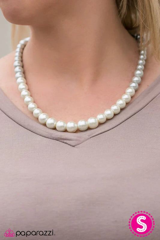 Paparazzi Necklace ~ Take Me To Paris - Silver