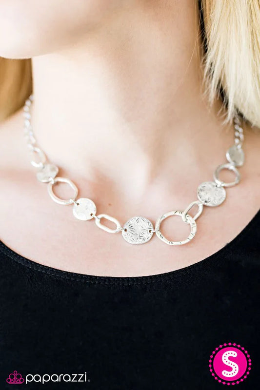 Paparazzi Necklace ~ Cave Creek - Silver