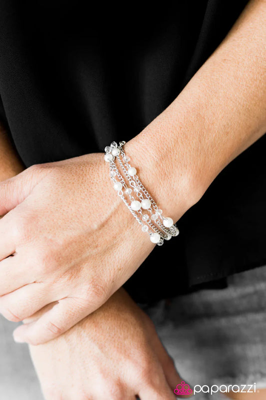 Paparazzi Bracelet ~ Summer Sensation - White