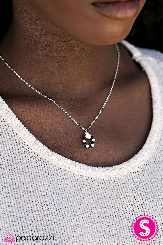 Paparazzi Necklace ~ Hello Spring - Black
