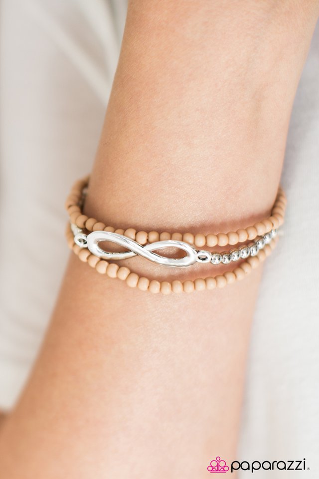 Paparazzi Bracelet ~ Everlasting Love - Brown