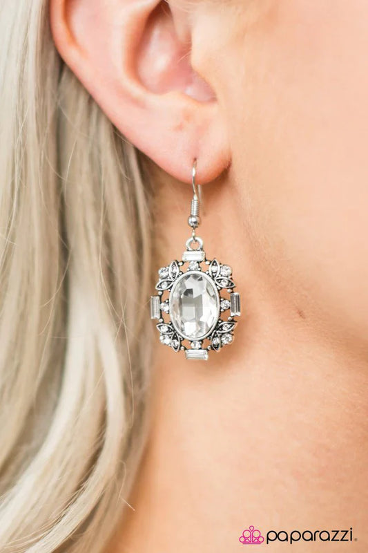 Paparazzi Earring ~ Timelessly Titanic - White