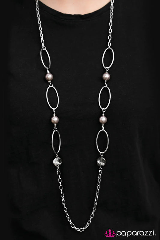 Paparazzi Necklace ~ A Role To SHINE For - Silver