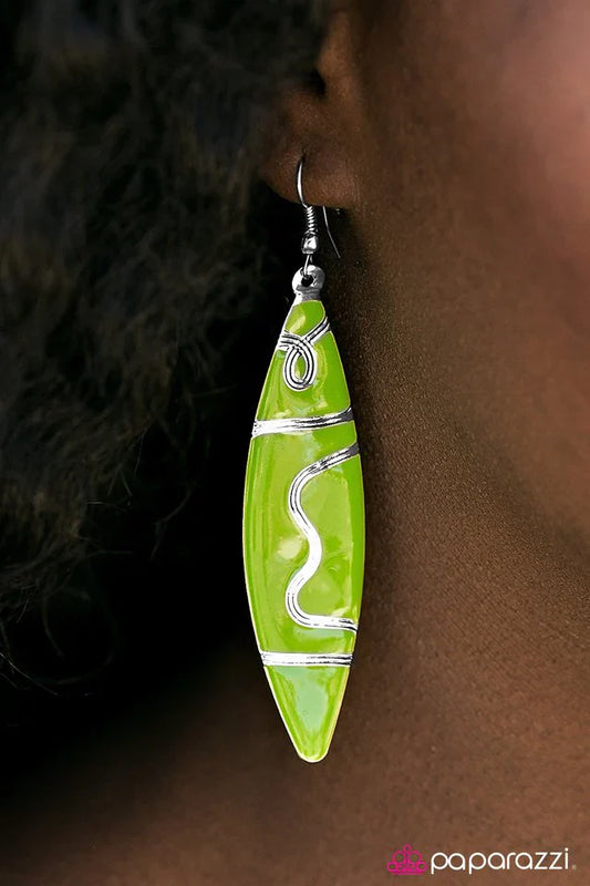 Paparazzi Earring ~ Without A Paddle - Green