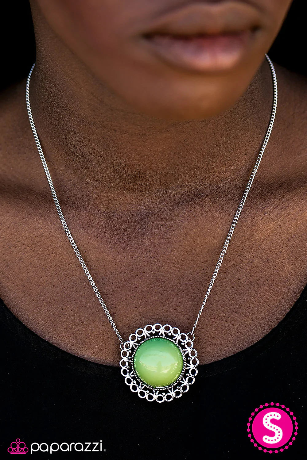 Paparazzi Necklace ~ Summer Sun - Green