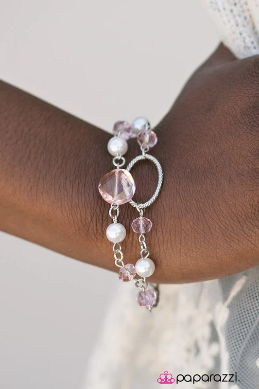 Paparazzi Bracelet ~ Moonlit Beaches - Pink