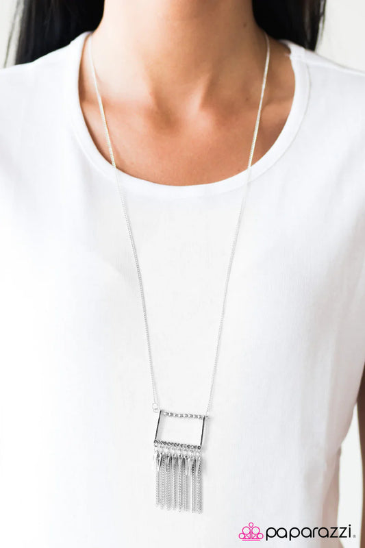 Paparazzi Necklace ~ Sharp Sophistication - Silver
