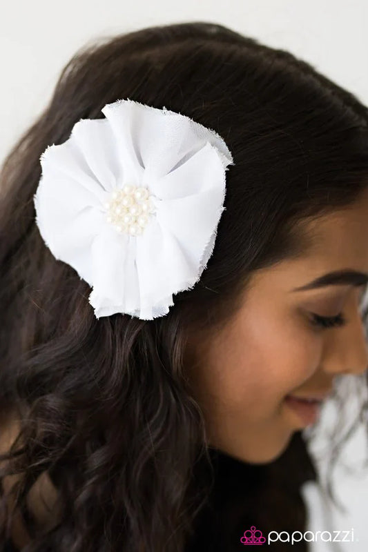 Paparazzi Hair Accessories ~ Wedding Bliss - White