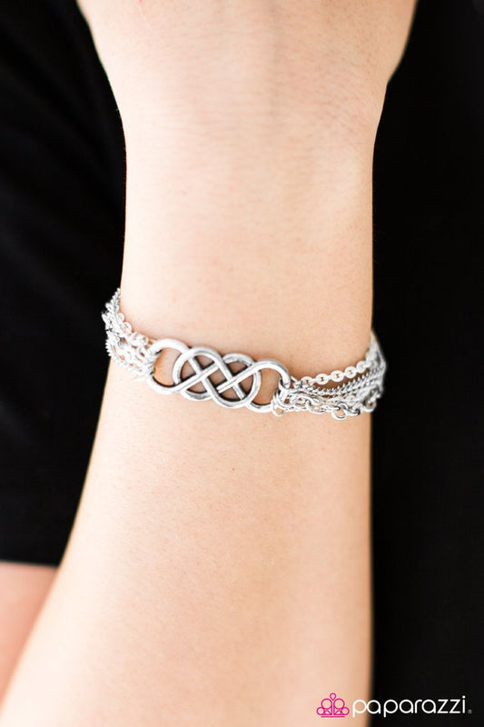 Paparazzi Bracelet ~ Colorful Collaboration - White