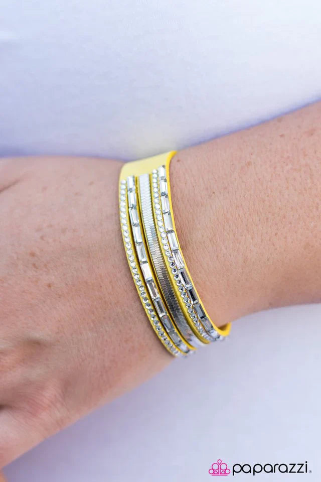 Paparazzi Bracelet ~ Hit the Lights - Yellow