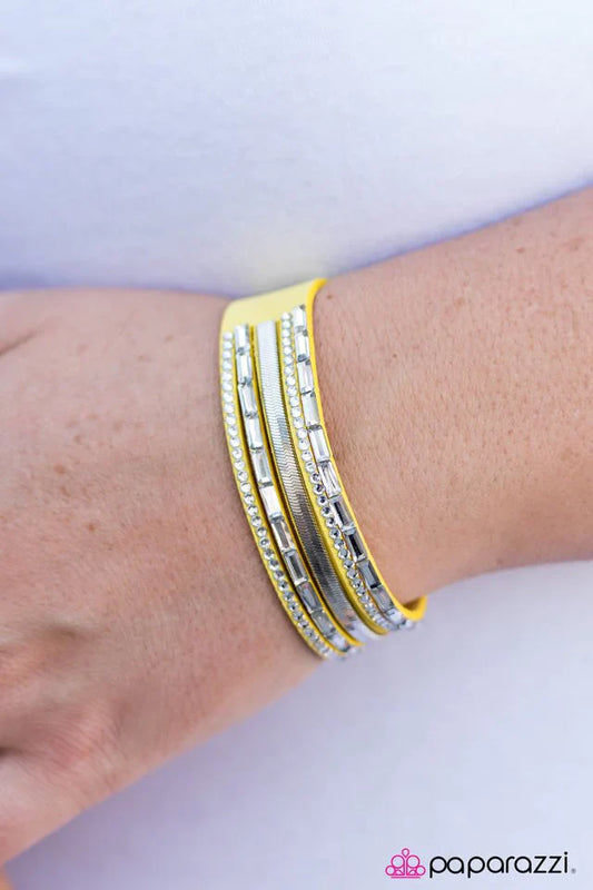 Paparazzi Bracelet ~ Hit the Lights - Yellow