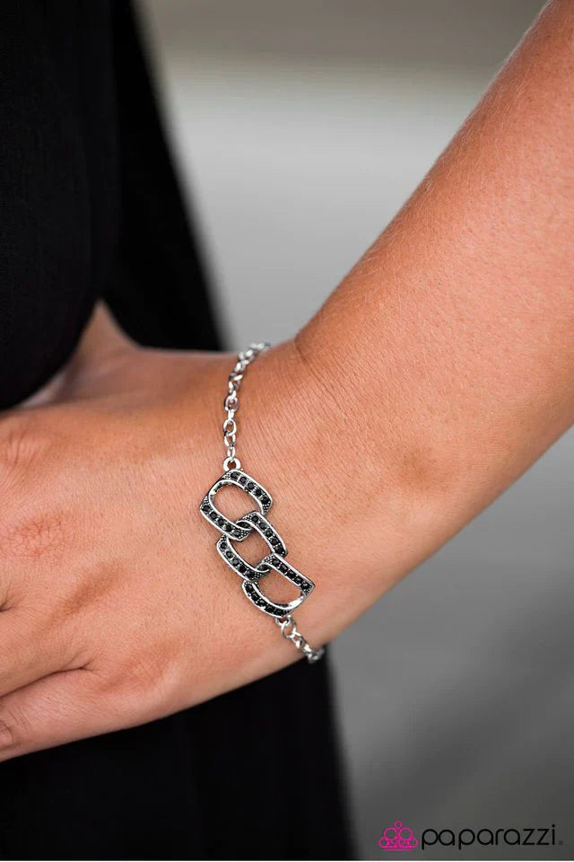 Paparazzi Bracelet ~ Urban Retreat - Black