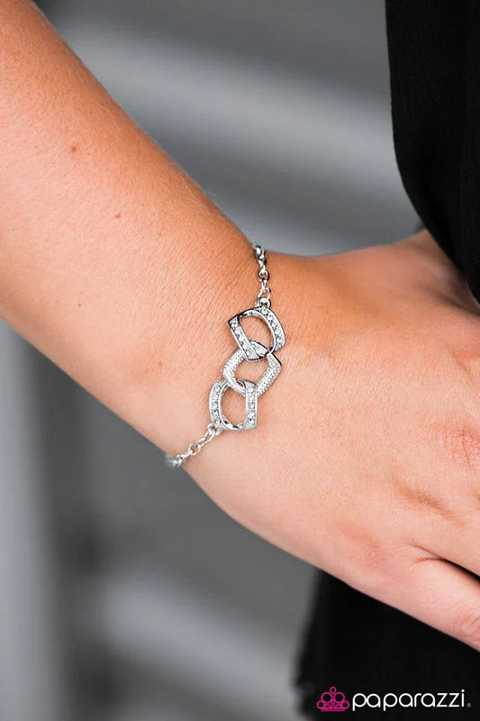 Paparazzi Bracelet ~ Urban Retreat - White