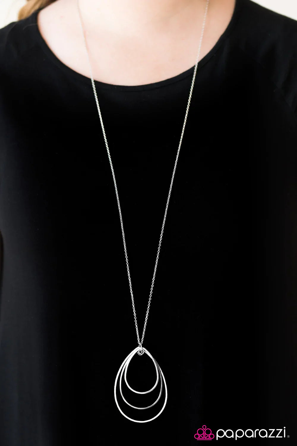 Paparazzi Necklace ~ Summer Storm - Silver