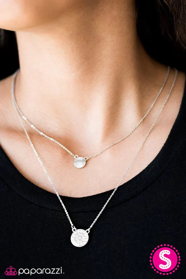 Paparazzi Necklace ~ Center Of The Glitter-verse - White