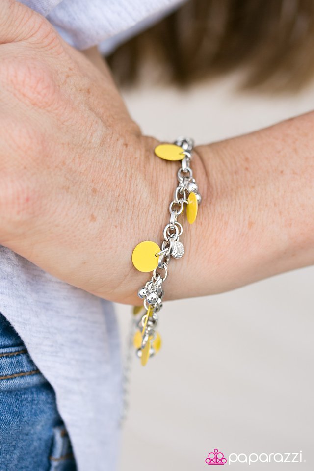 Paparazzi Bracelet ~ Be My Sunshine - Yellow