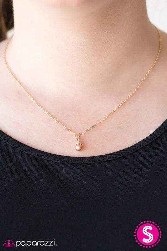 Paparazzi Necklace ~ The World Is Your Oyster - Brown