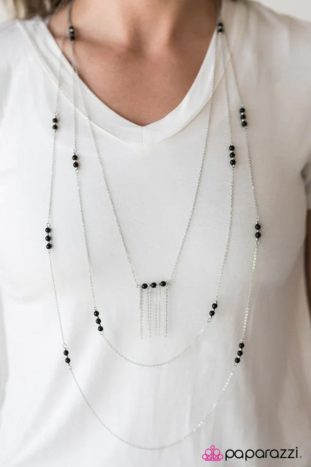 Paparazzi Necklace ~ Pleasant Paradise - Black