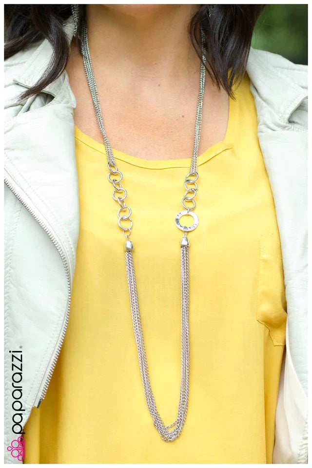 Paparazzi Necklace ~ The Love Connection - Silver