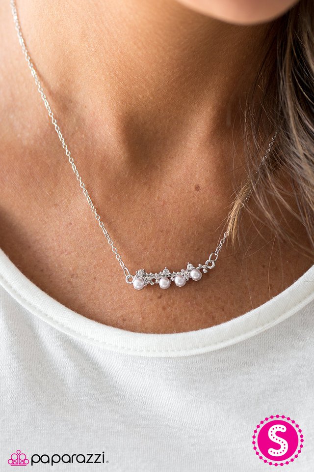 Paparazzi Necklace ~ The Seven Year RICH - Silver