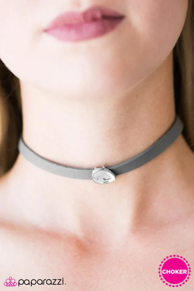 Paparazzi Necklace ~ She Rocks! - Silver