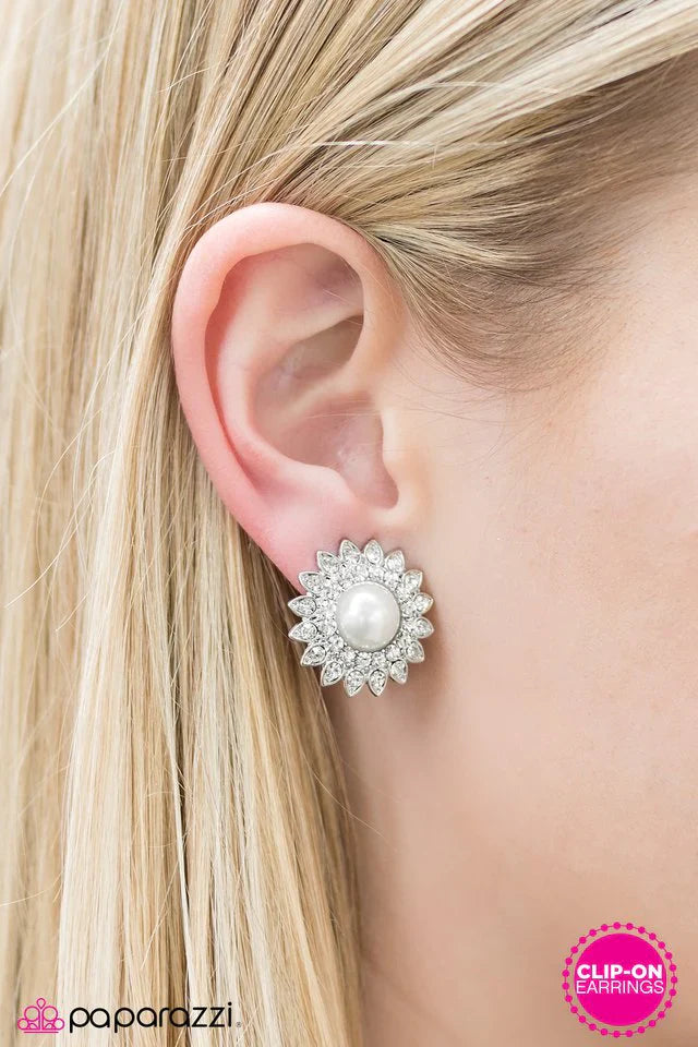 Paparazzi Earring ~ Traditional Sparkle - White