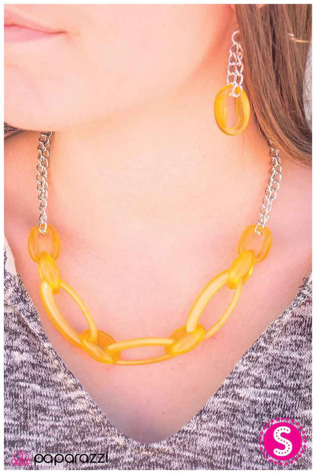Paparazzi Necklace ~ Play Nice - Yellow