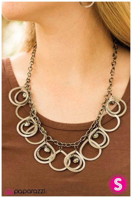 Paparazzi Necklace ~ All That Glitters - Black