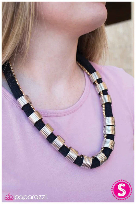 Paparazzi Necklace ~ Heavy Hitter - Black
