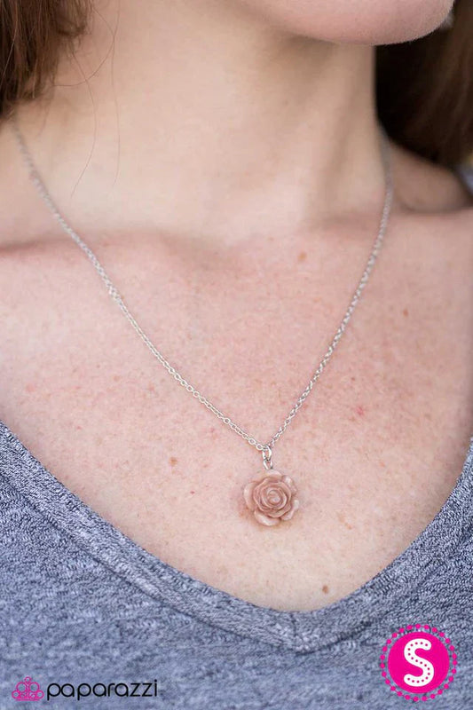 Paparazzi Necklace ~ Summer Rose - Brown