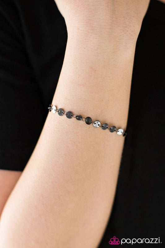 Paparazzi Bracelet ~ Spotlight Social - Black