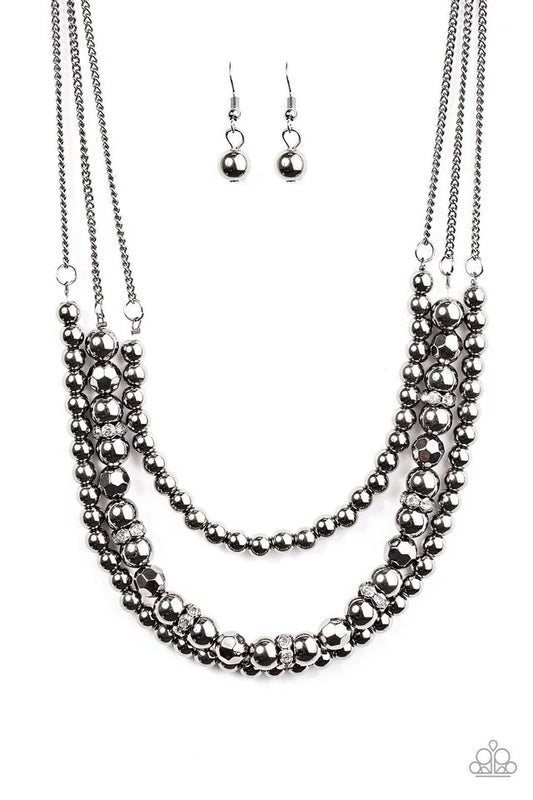Paparazzi Necklace ~ Its A Diva Thing - Black