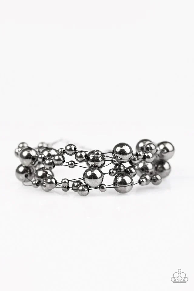Paparazzi Bracelet ~ Feeling Fabulous - Black