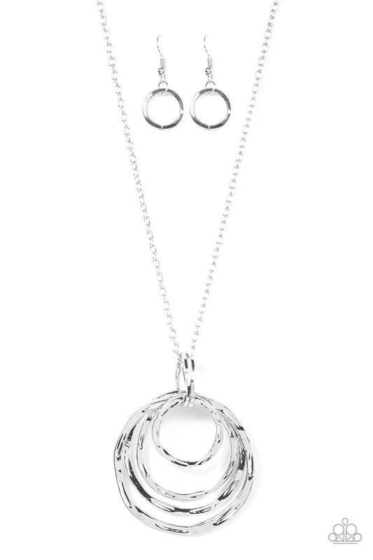 Paparazzi Necklace ~ What In The WHIRL! - Silver