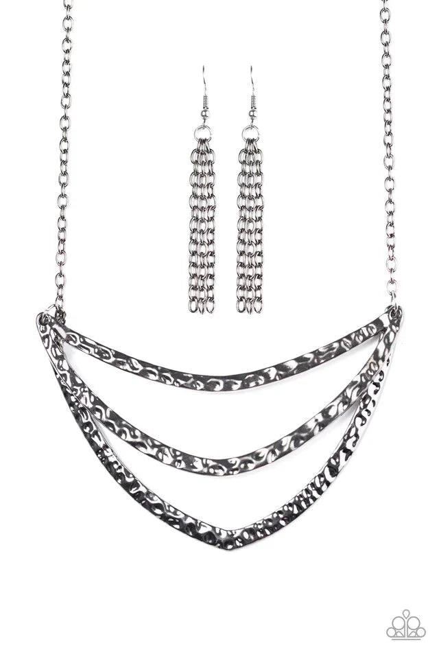 Paparazzi Necklace ~ Jungle Rumble - Black