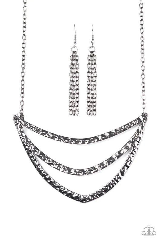 Paparazzi Necklace ~ Jungle Rumble - Black