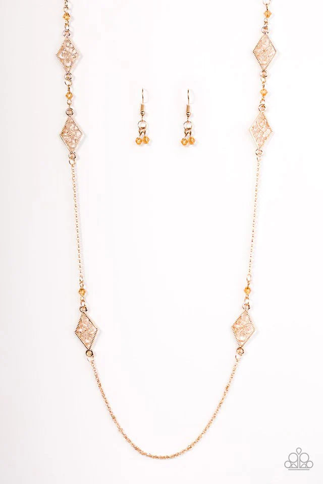Paparazzi Necklace ~ Starlight Carpet Ride - Gold