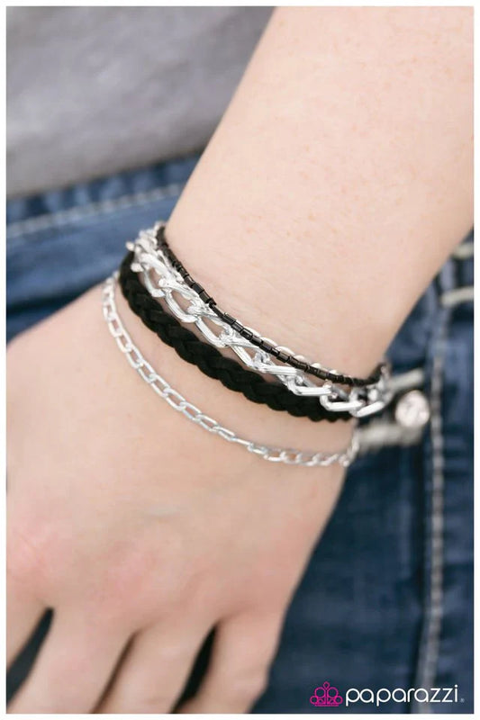 Paparazzi Bracelet ~ I Feel You - Black