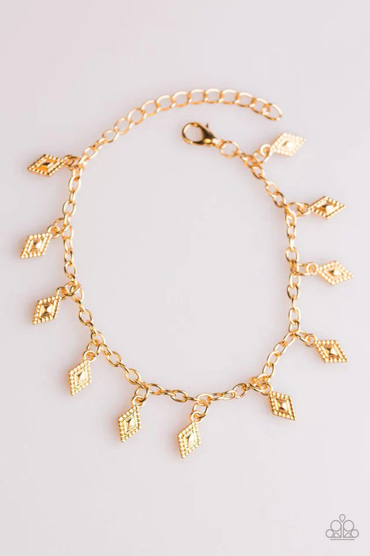 Paparazzi Bracelet ~ Diamond Dunes - Gold