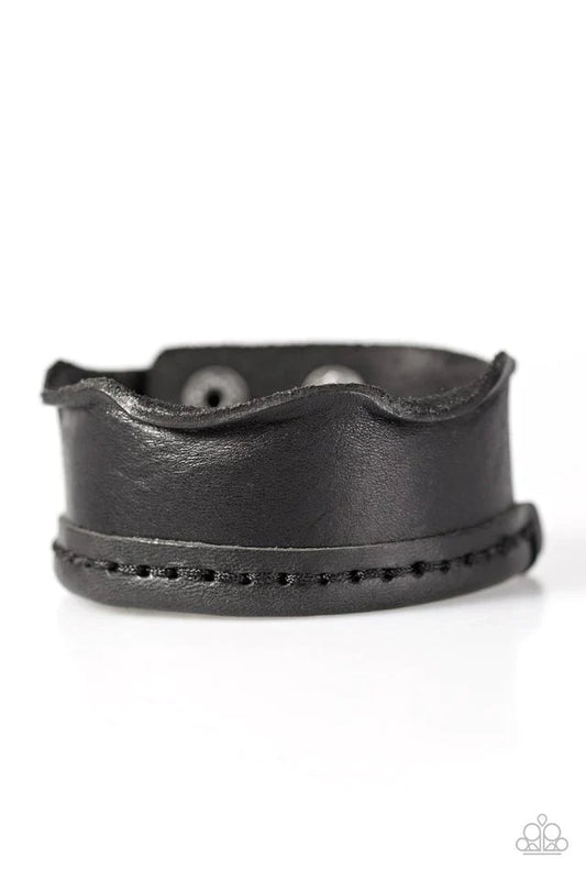 Paparazzi Bracelet ~ How Riveting - Black