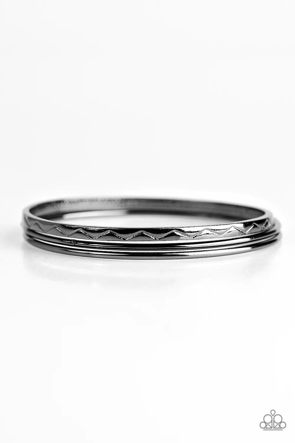 Paparazzi Bracelet ~ Metro Maverick - Black