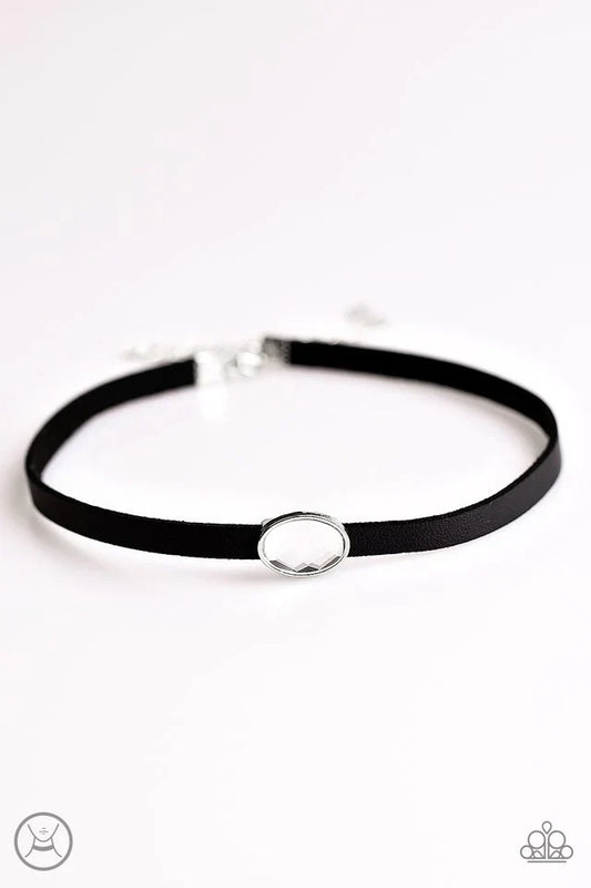 Paparazzi Necklace ~ MEOW Or Never - Black