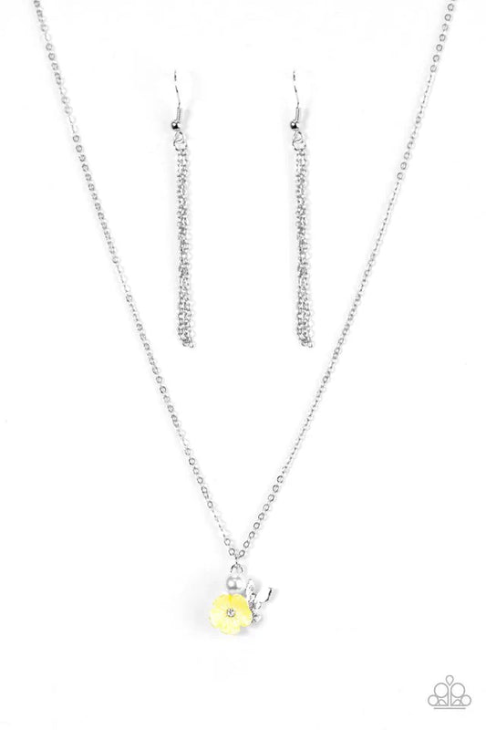 Paparazzi Necklace ~ Girl Glimmer - Yellow