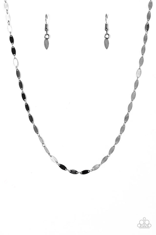 Paparazzi Necklace ~ Make A FLASH - Black