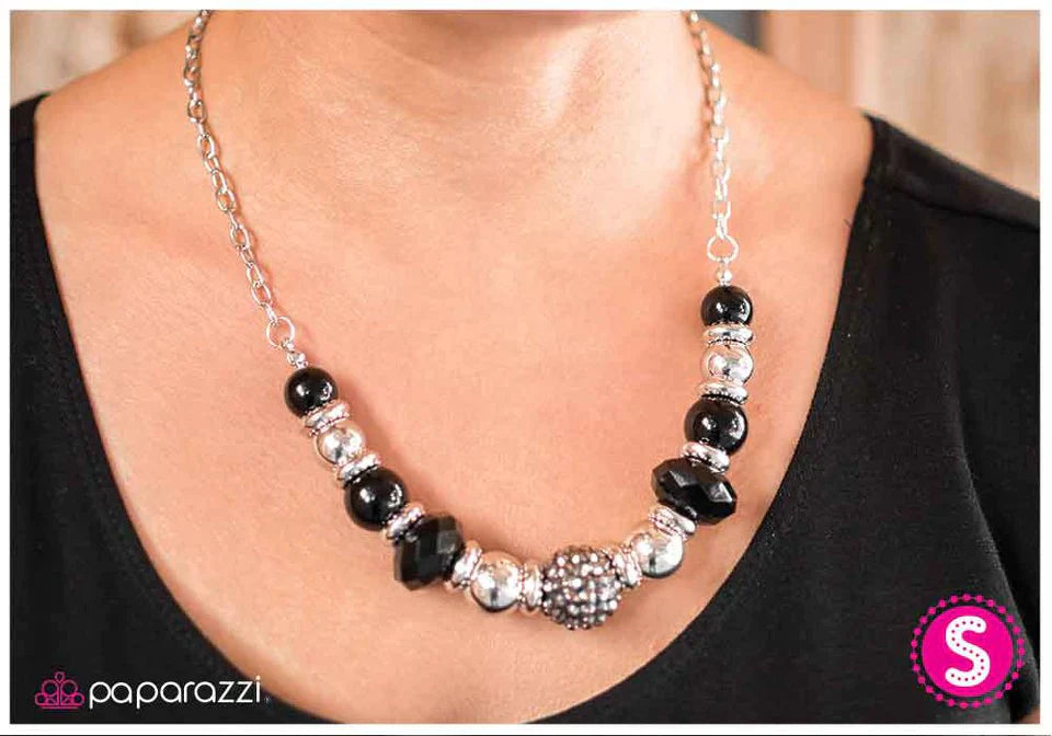 Paparazzi Necklace ~ Fashionably Late - Black