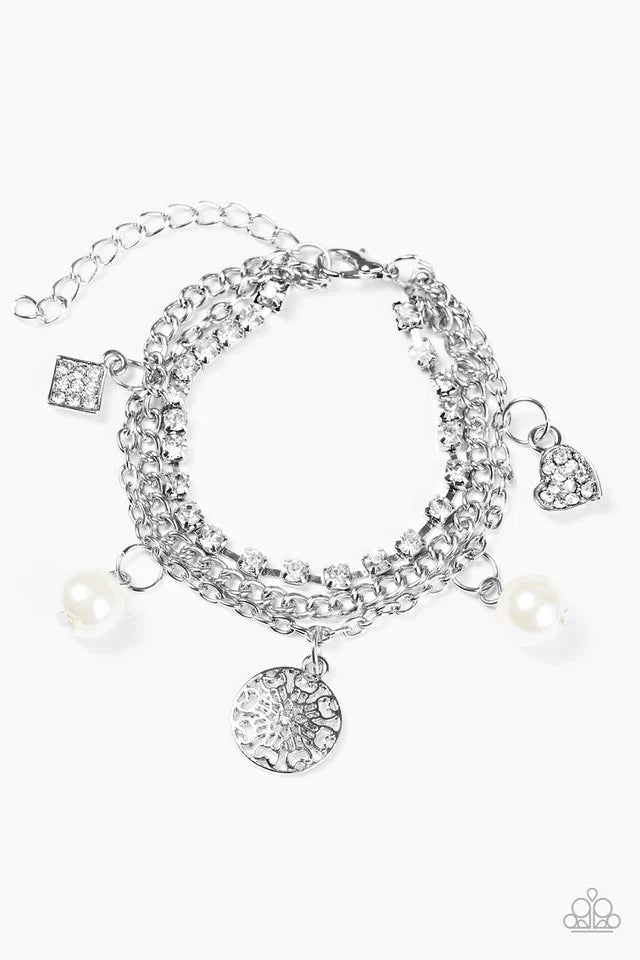 Paparazzi Bracelet ~ Hollywood Sweetheart - White