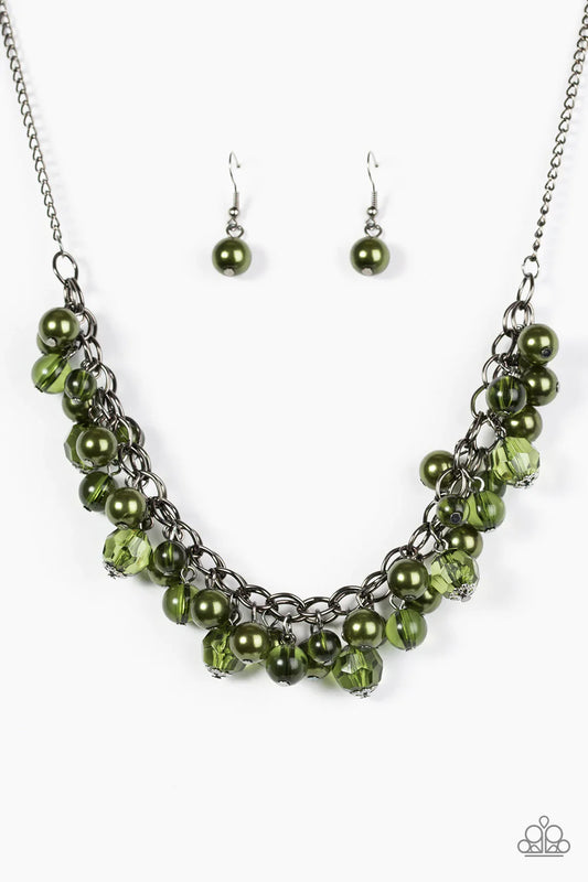 Paparazzi Necklace ~ Time To RUNWAY - Green