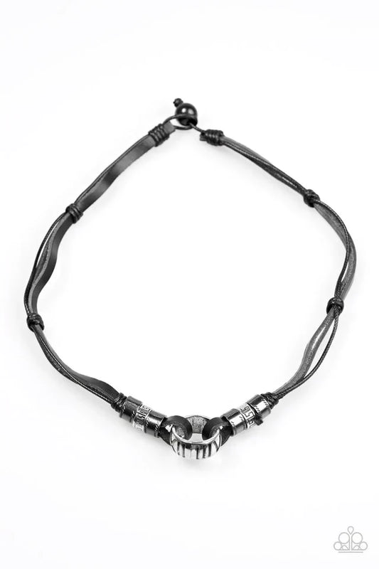 Paparazzi Necklace ~ Make Yourself At ROME - Black